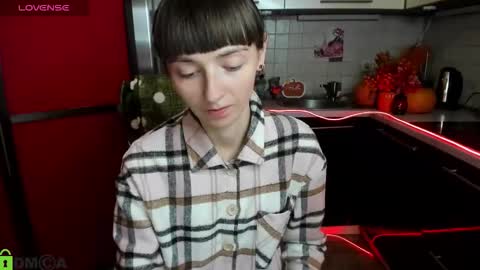 jessicaforris online show from 11-04-25, 08:02