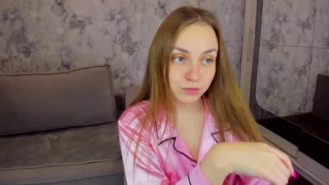 Snapshot of jessicalime chatting on 02-10-25, 02:37 JESSICA online show from 02-10-25, 02:37