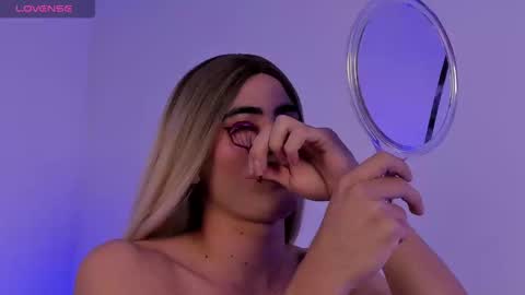 JESSI AND NAOMI online show from 02-25-25, 01:41