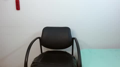 jessicarabbit4 online show from 02-05-25, 01:47