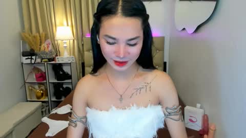 Snapshot of jessie_empress chatting on 02-18-25, 09:31 Your naughty Jessie online show from 02-18-25, 09:31