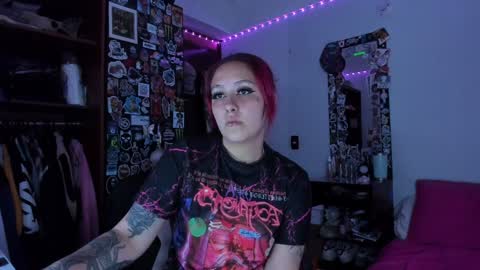 Snapshot of jessie_williams_01 chatting on 01-21-25, 08:54 Your Sweet Angel online show from 01-21-25, 08:54