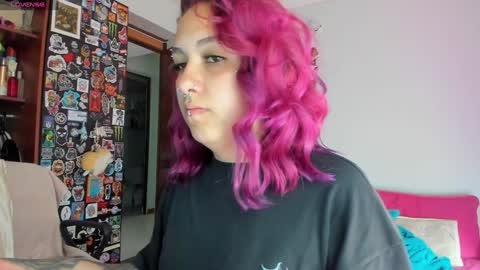 Snapshot of jessie_williams_01 chatting on 02-05-25, 04:14 Your Sweet Angel online show from 02-05-25, 04:14