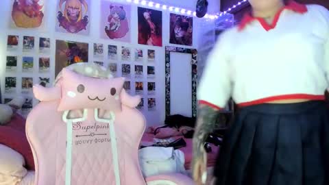 Snapshot of jessie_williams_01 chatting on 09-12-25, 07:47 Your Sweet Angel online show from 09-12-25, 07:47