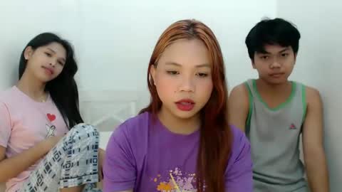 Snapshot of jessiefoxx0 chatting on 01-15-25, 05:40 Jessie online show from 01-15-25, 05:40