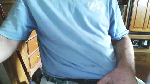 Snapshot of jessiehammerdik chatting on 01-28-25, 06:39 Dixon Cider online show from 01-28-25, 06:39