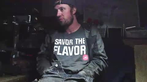 Snapshot of jessiehammerdik chatting on 03-09-25, 07:01 Dixon Cider online show from 03-09-25, 07:01