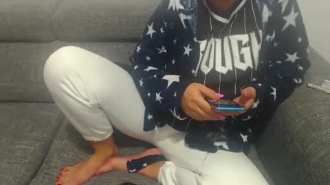 jessiestar3 online show from 02-10-25, 11:23