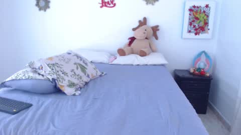 JESSI GOMEZ online show from 01-25-25, 04:46