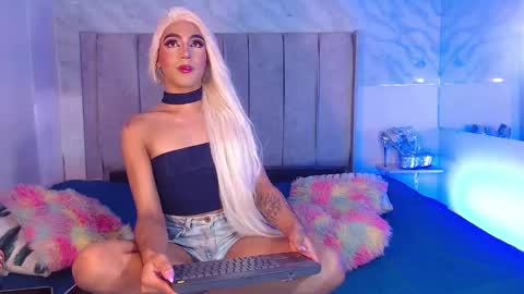 JESS online show from 12-21-24, 02:41