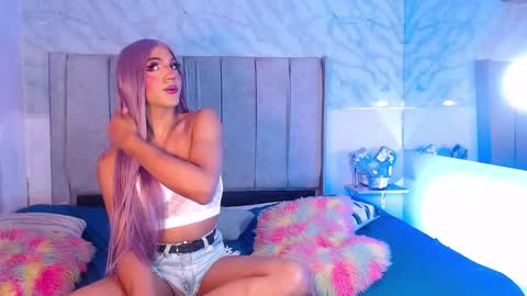 JESS online show from 12-24-24, 04:22