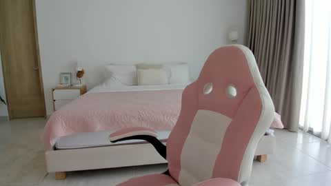    online show from 01-30-25, 06:32