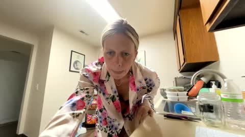 jessimayi online show from 09-30-25, 01:49