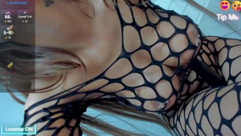 Snapshot of jessy_cruz chatting on 12-05-24, 08:22 Jessy online show from 12-05-24, 08:22