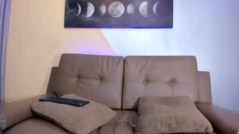 Jessy Mateus online show from 12-31-24, 11:31