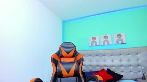 Jessy Mateus online show from 01-20-25, 12:18