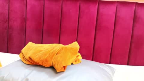 JESSY CORTES online show from 03-11-25, 02:18