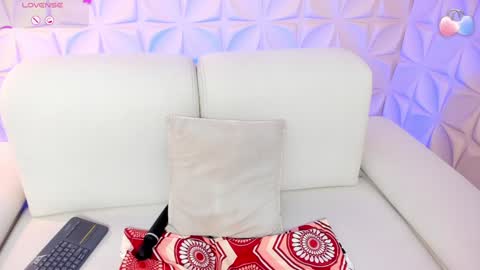 Snapshot of jessymorgan_ chatting on 01-15-25, 11:30 Jessy Morgan online show from 01-15-25, 11:30