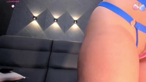 Snapshot of jessymorgan_ chatting on 02-26-25, 10:04 Jessy Morgan online show from 02-26-25, 10:04