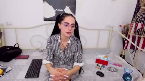 Jessy online show from 02-12-25, 07:45