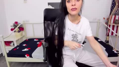 Jessy online show from 02-25-25, 10:50