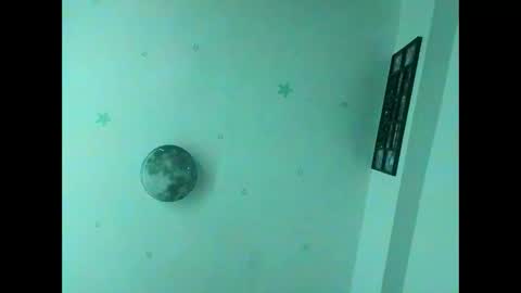 Snapshot of jessyxcuteee chatting on 11-13-25, 05:12 Jessy online show from 11-13-25, 05:12