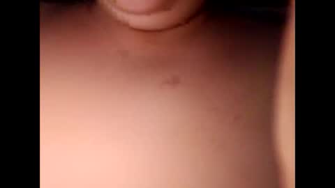 Snapshot of jessyxcuteee chatting on 11-17-25, 05:46 Jessy online show from 11-17-25, 05:46