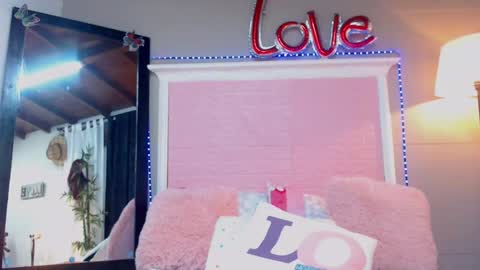 Jessy online show from 03-07-25, 07:49