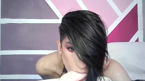 Snapshot of jet_clomet21 chatting on 09-15-25, 08:20 Ale online show from 09-15-25, 08:20