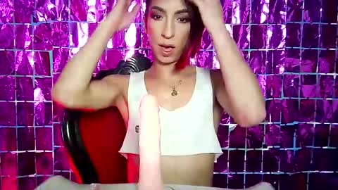 Snapshot of jet_clomet21 chatting on 10-08-25, 06:33 Ale online show from 10-08-25, 06:33