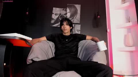 Snapshot of jett_savage chatting on 09-11-25, 01:11 jett_savage online show from 09-11-25, 01:11
