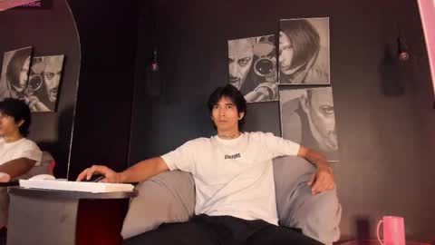 Snapshot of jett_savage chatting on 09-23-25, 01:47 jett_savage online show from 09-23-25, 01:47