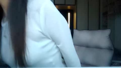 I am Gina ntmu Lets hit 10 Thumbs Up together online show from 12-04-25, 08:12