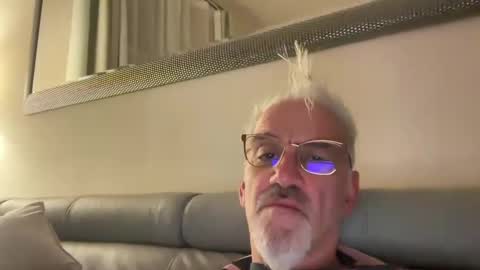 jewlronny online show from 02-02-25, 09:45