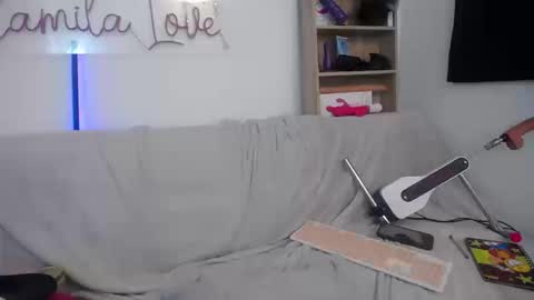 Camila online show from 09-20-25, 04:08