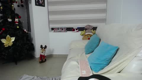 Camila online show from 11-26-25, 10:38