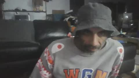 Snapshot of jglarsbel chatting on 02-08-26, 02:09 jglarsbel online show from 02-08-26, 02:09