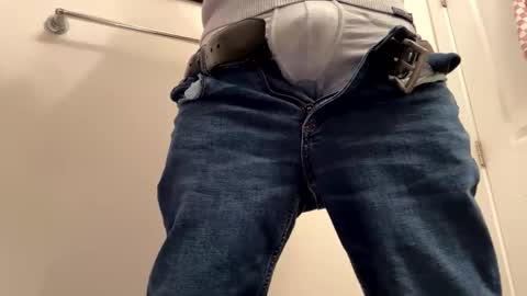 Snapshot of jhardy1128 chatting on 02-11-26, 02:05 Jhardy1128 online show from 02-11-26, 02:05