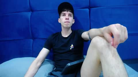 Snapshot of jheampiero chatting on 09-17-25, 01:57 Jheampiero online show from 09-17-25, 01:57