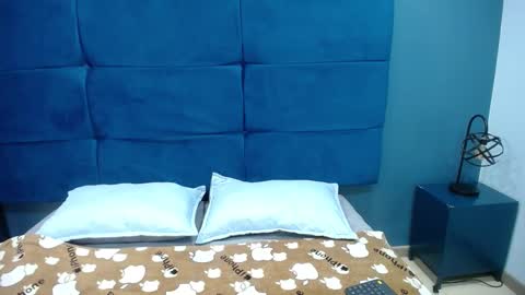 Snapshot of jheampiero chatting on 09-18-25, 01:13 Jheampiero online show from 09-18-25, 01:13