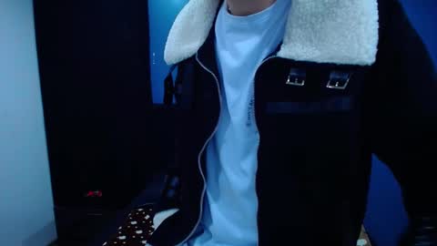 Snapshot of jheampiero chatting on 10-24-25, 01:40 Jheampiero online show from 10-24-25, 01:40