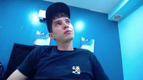 Snapshot of jheampiero chatting on 10-28-25, 02:31 Jheampiero online show from 10-28-25, 02:31