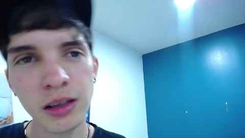 Snapshot of jheampiero chatting on 11-04-25, 02:27 Jheampiero online show from 11-04-25, 02:27