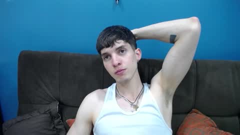 Snapshot of jheampiero chatting on 11-17-25, 02:56 Jheampiero online show from 11-17-25, 02:56