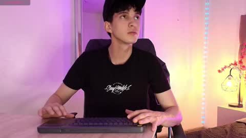 Jheampiero online show from 03-04-26, 08:59