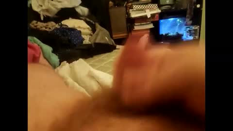 Snapshot of jhens123 chatting on 12-19-24, 03:40 jhens123 online show from 12-19-24, 03:40