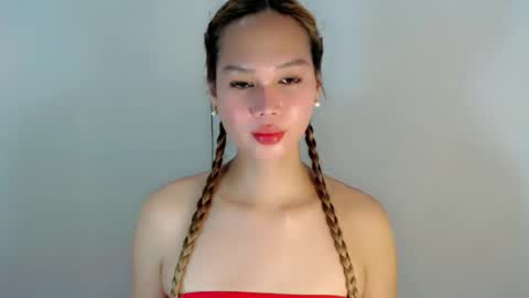 Snapshot of jhessi_kissie chatting on 02-16-26, 04:58 Tattiana online show from 02-16-26, 04:58