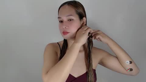 Snapshot of jhessi_kissie chatting on 02-22-26, 05:40 Tattiana online show from 02-22-26, 05:40