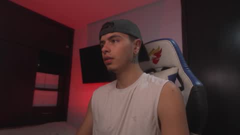 Snapshot of jhn_morghan chatting on 02-07-26, 05:11 Morghan online show from 02-07-26, 05:11