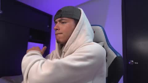 Snapshot of jhn_morghan chatting on 02-18-26, 03:13 Morghan online show from 02-18-26, 03:13